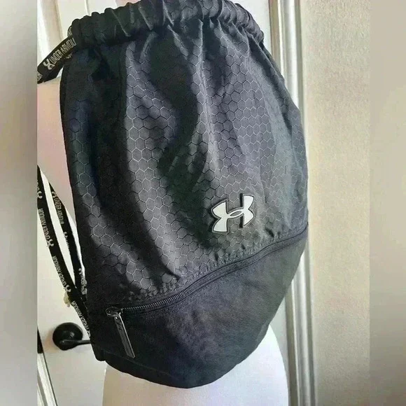 Under Armour black backpack - Picture 2 of 6